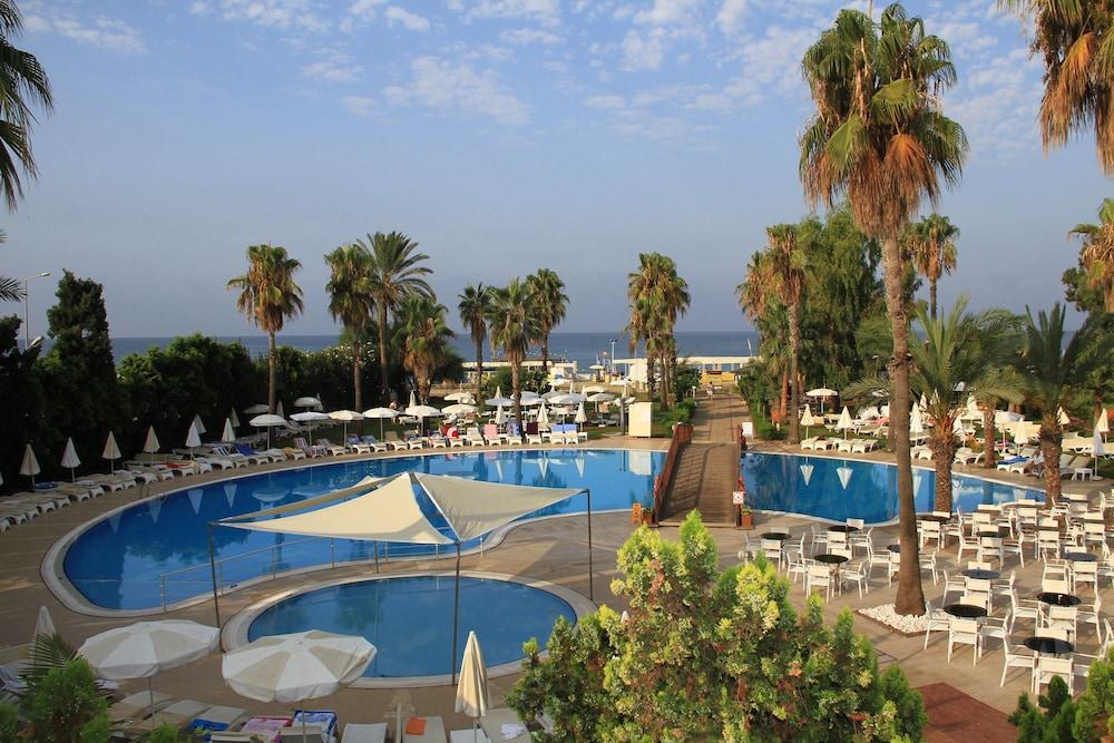 Club Kastalia Holiday Village Конаклы Экстерьер фото